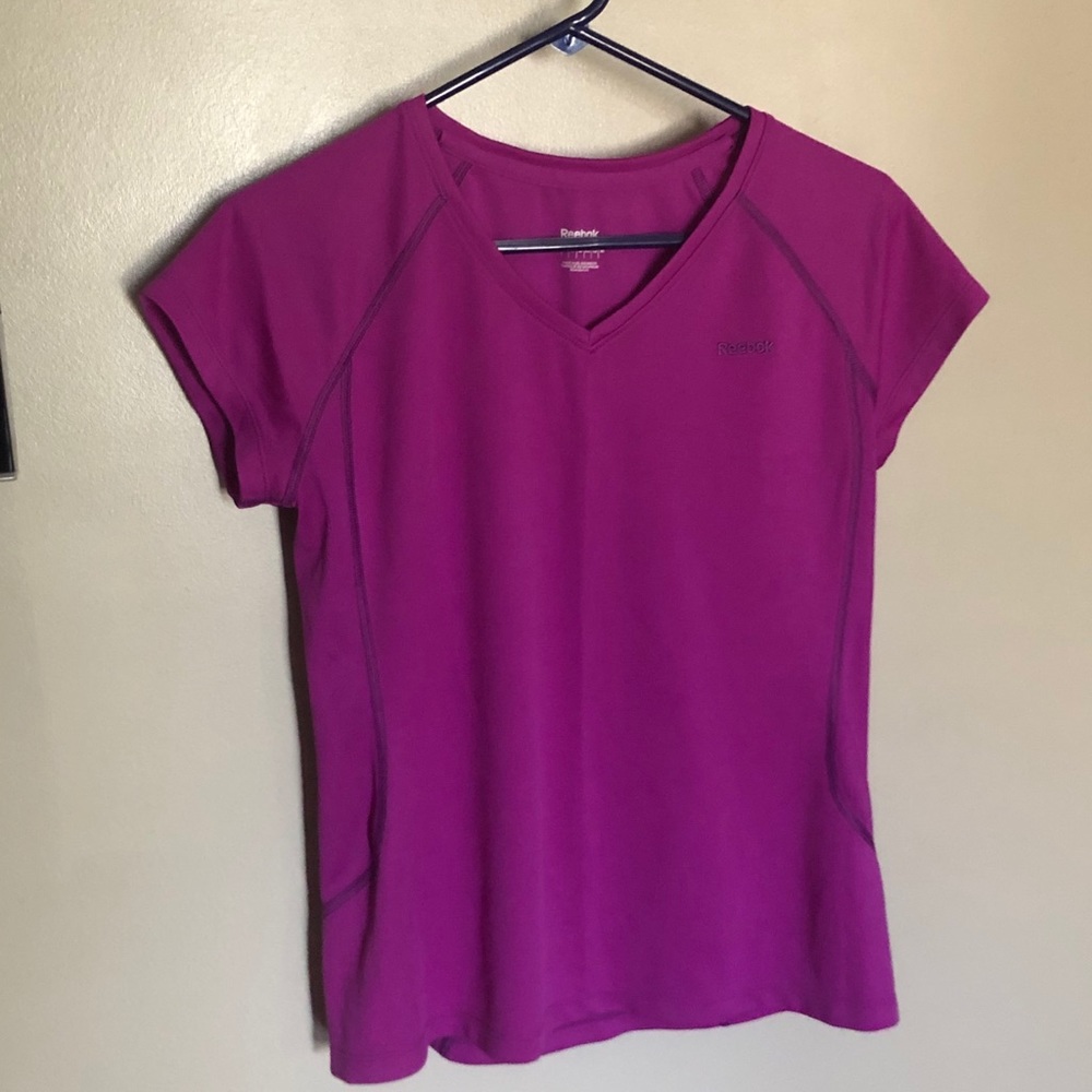 2 Reebok Shirts - Picture 3 of 8